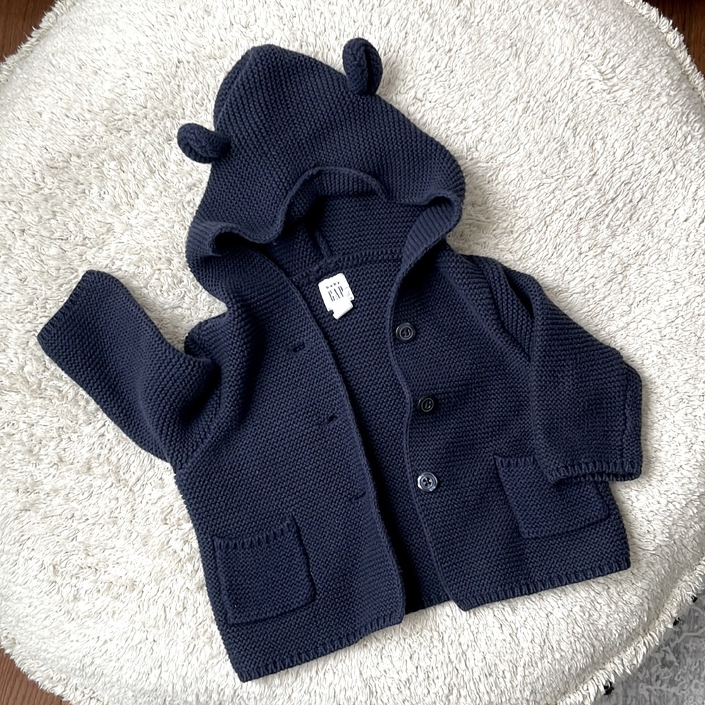 Baby GAP navy bear cardigan sweater 3-6 months. EUC